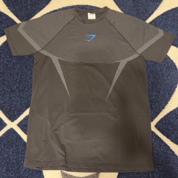 Gymshark Onyx 5.0 Black / Blue Seamless Short Sleeve T-Shirt - Picture 1 of 3